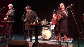 Flat Five - Yellow Brick Road