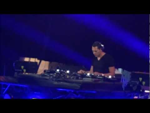 DJ Tiësto - Club Life - Slovakia - Košice - Steel Arena - 20.08.2011 (Part. 3)