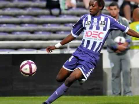 Le numero 4 des Violets... Jean Daniel Akpa-Akpro