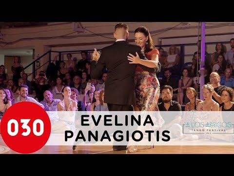 Evelina Sarantopoulou and Panagiotis Triantafyllou – Te aconsejo que me olvides