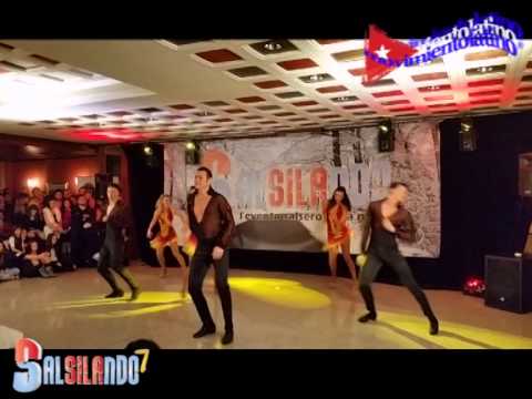 Movimientolatino a Salsilando - gruppo Passion Latina