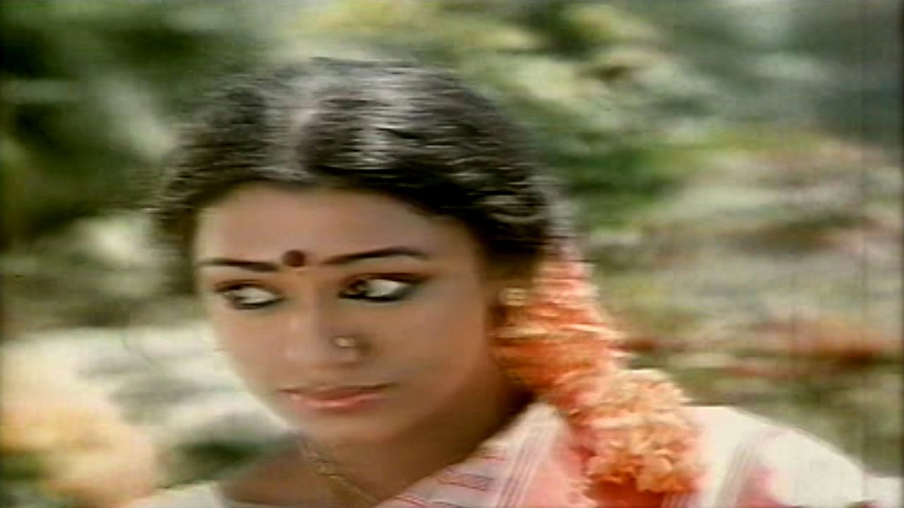 Lalita Priya Kamalam Virisinadee Lyrics  | Rudra Veena | Chiranjeevi, Gemini Ganesan, Shobana | Nagendra Babu