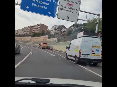 Subiendo por B-24, zona Vallirana, Cervelló provincia de Barcelona.