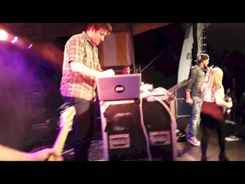 Grand Hammond playin' Happy (Pharell)