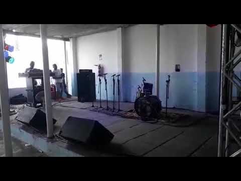 MC ANDERSON E AFINHO DO FLUXO ((AO VIVO)) NA COMPESA