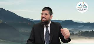 שבת מברכין | סגולת חודש אייר | הרב אליהו עמר (הרב אליהו עמר) - התמונה מוצגת ישירות מתוך אתר האינטרנט יוטיוב. זכויות היוצרים בתמונה שייכות ליוצרה. קישור קרדיט למקור התוכן נמצא בתוך דף הסרטון