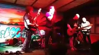 SIV SOTTO IL VULCANO LITFIBA TRIBUTE SPARAMI LIVE SEA LEGEND LICOLA (NA).