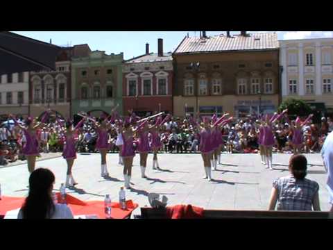 Arabelky Holešov - pódiová formace 2012