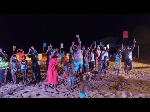 Rangag (Canoe) - Murrungun Clan - Numburindi Festival 2016