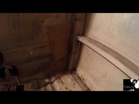 Classic 1970 VW Camper Bus restoration. 'Day 32 - interior & sills'.