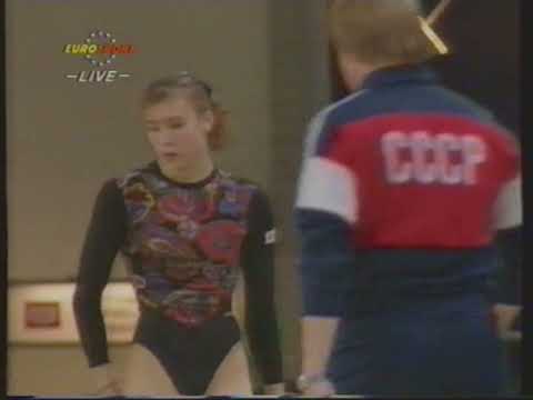 Svetlana Boginskaja (URS) - World Cup 1990 - Horse Vault Final