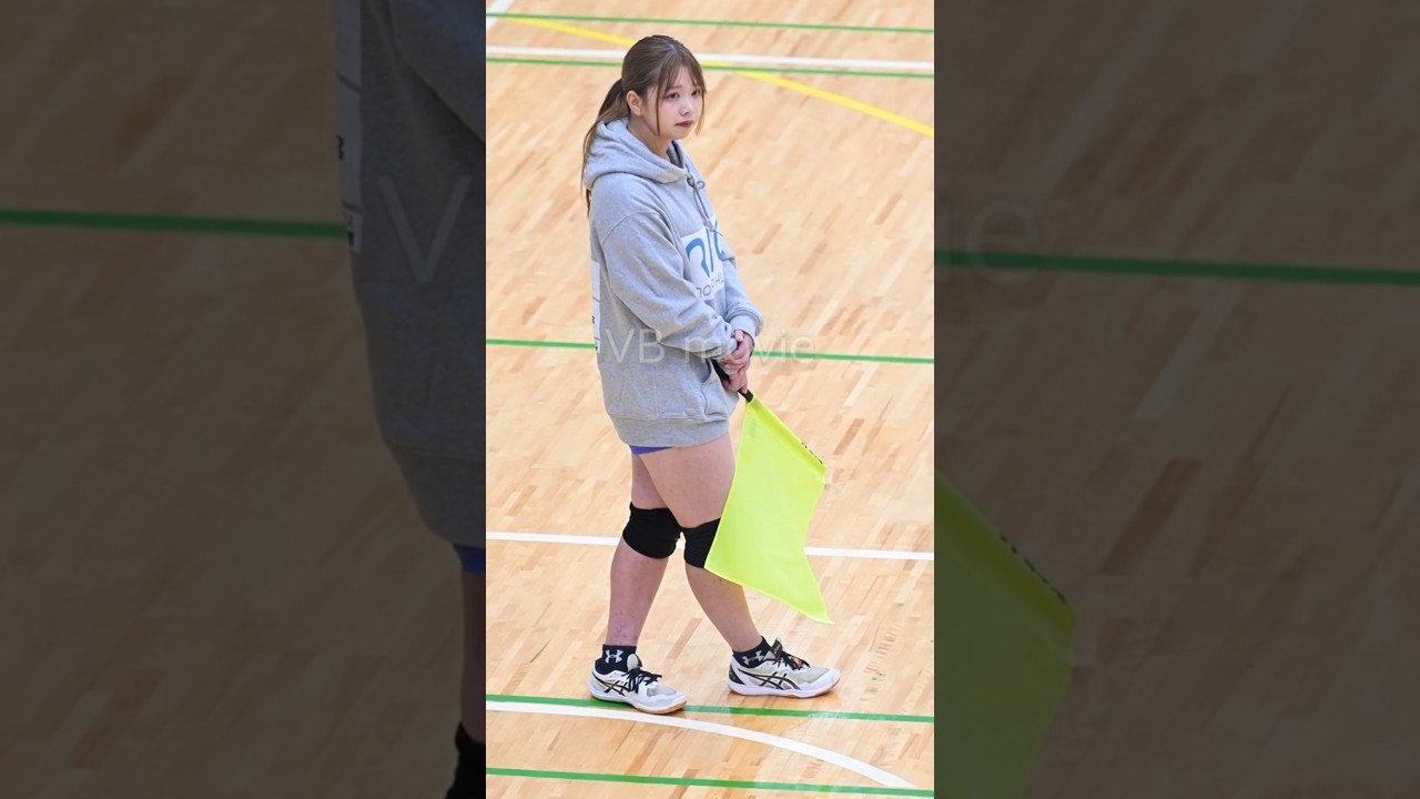 可愛すぎる女子バレーの審判？元ビオーレ名古屋のみゆゆ先生こと長谷川心優選手、今までお疲れさまでした  #女子バレー #ビオーレ名古屋