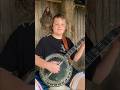Pickin’ with a Chicken 🪕🐓 ”Old Joe Clark” #shorts #banjo #banjomusic #bluegrassmusic #chickens