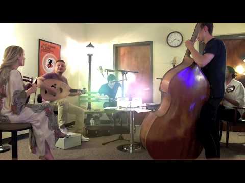 Bir Kizil Goncaya Benzer - Ertugrul Erkisi