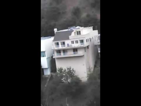 Helter Skelter tour overlooking Cielo Dr. summer 2014