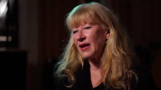 Loreena McKennitt - Greensleeves (Live on eTown)