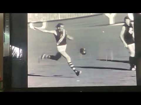 1973 AFL Grand Final-Carlton V Richmond. GIANT CLASH!