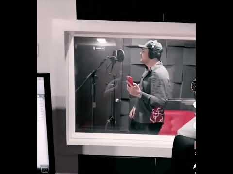 eslabón armado ft Luis R Conriquez (previo álbum desvelado)