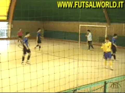10/1/10 Bergamo Calcetto - Metropolis Futsal Bergamo . . . under 21
