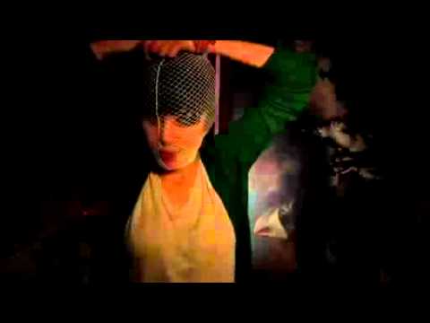 Crystal Castles - Crimewave (Crystal Castles v.s Health)