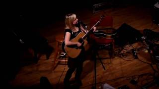 Basia Bulat - Heart of My Own (live)