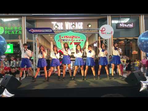 180602 Flisty cover Weki Meki - Intro + La La La + Shonichi + Oogoe Diamond @ Plus Mall Bangyai 2018