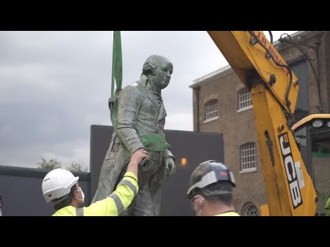 Londra vendos të rishikojë statujat, teksa hiqen ato të tregtarëve të skllevërve