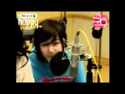 Tiffany: Taeyeon vs Dennis Oh