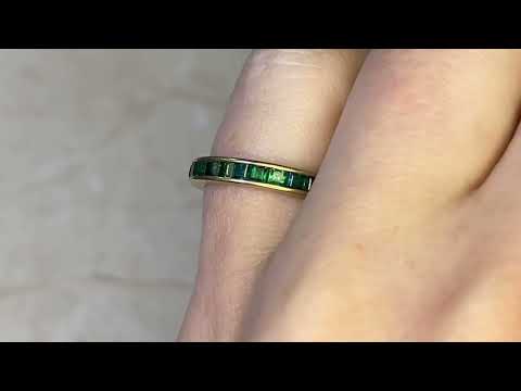 2.9mm Calibre Emerald 14k Yellow Gold Eternity Wedding Band - Maytown Band - Hand Video
