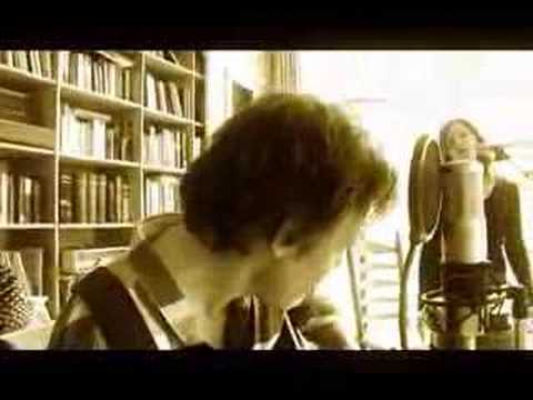 download lagu mp3 mp4 Ad Vanderveen Dancing With Emmy Lou, download mp3 Ad Vanderveen Dancing With Emmy Lou free download, download mp3 Ad Vanderveen Dancing With Emmy Lou