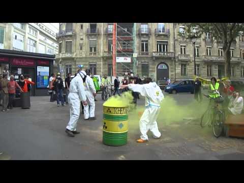 100 -One minute of videoart every day - Anti-nucléaires, Nancy, Lorraine, France