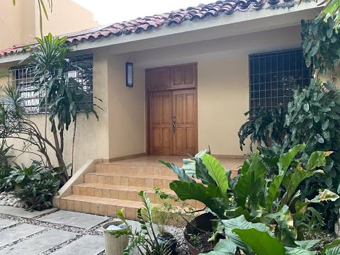 3 Bedrooms, 3 Baths, Low House for Sale in Petion-Ville City, Haiti - 2 Mins from Business District