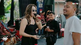 Download lagu WHEEL OF LIFE - BONITA DA - ALL NEW METRO ' WEDDING ALVIA & ANGGA - KUNCIR - WONOSALAM DEMAK REGENCY mp3