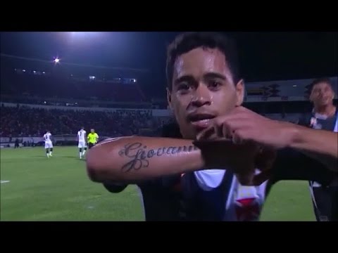 Santa Cruz 2  x 3 Vasco  Gol do Vasco Pikachu