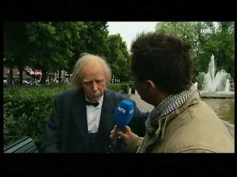 Trond-Viggo Torgersen: Fem på gaten (fra Komiprisen 2010)