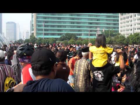 Flash Mob Gangnam Style 09.09.12 @ Bundaran HI, Jakarta, Indonesia