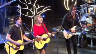 The Common Linnets - Arms Of Salvation @ Wilminktheater Enschede 2015