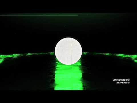 D Signature Heart beats Keychanges records