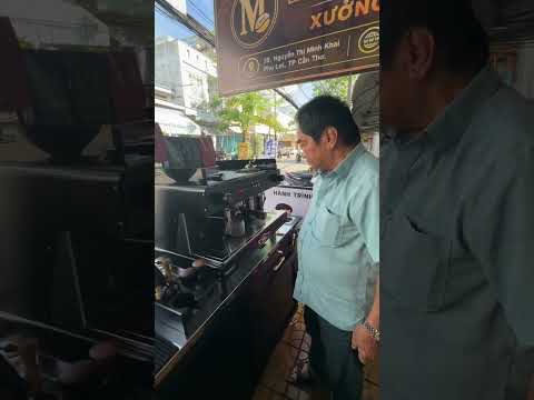 Cà phê do Ba Má làm là ngon nhất.