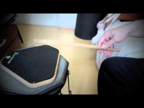 Ramon Montagner -  O "Empurra e Puxa"(Push and Pull) - Modern Drummer Brasil - SET/2012