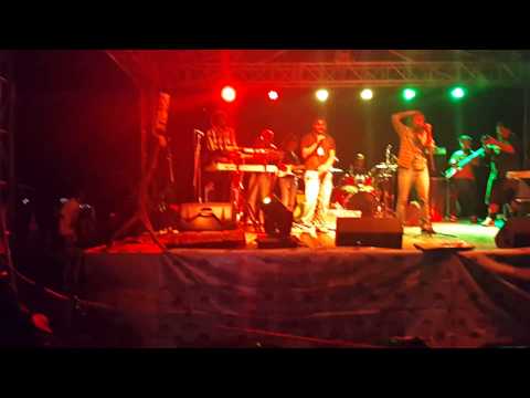 Trinity live Reggae Zoué 2014
