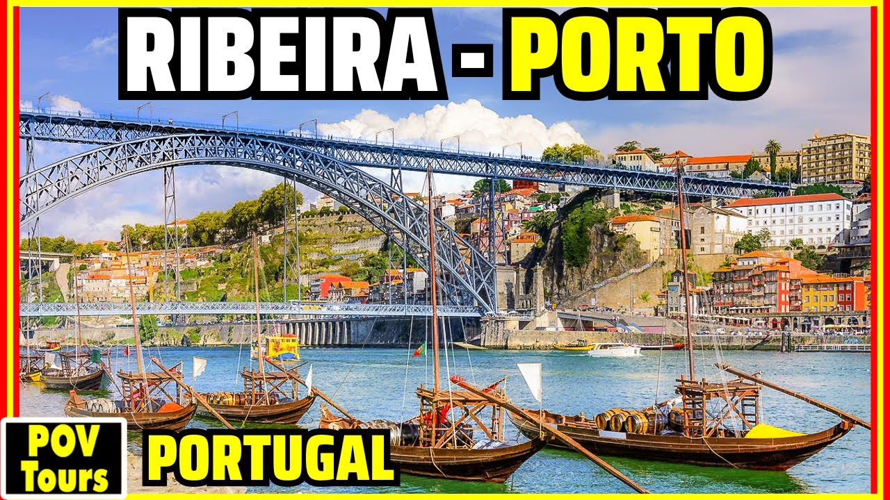 Experience a walking tour around Ribeira District.