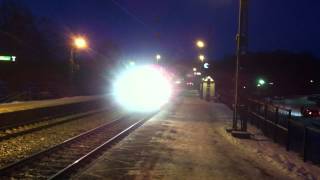 preview picture of video '[SJ] Göteborg C. bound X2 fast train passing Aspen station.'