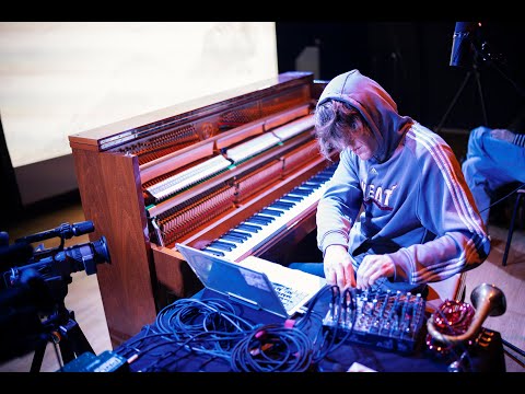 Lublin Jazz Festiwal: Future Friendly -  wræżlivøść (Kamil Piotrowicz)