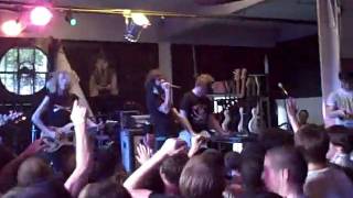 3,720 to 1- Roselyn (Live @ Club Hollywood)
