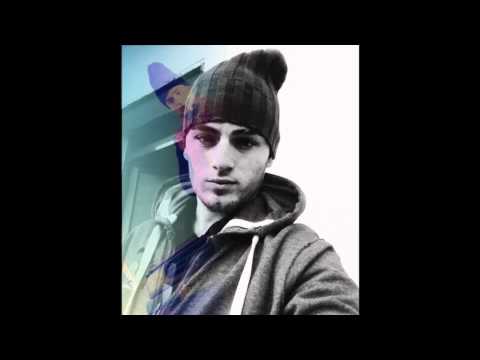 Unik Boy Ft. Toni-N'Tripa