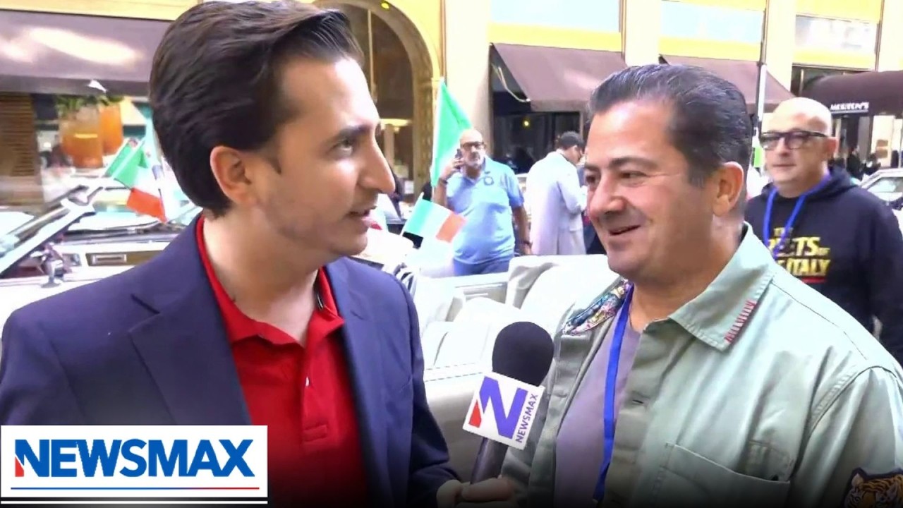 ‘We don’t want you here’: Columbus Day paradegoers rebuke Mayor Mamdani | Rob Schmitt Tonight