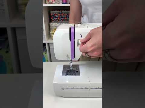 Миниатюра изображения товара Швейная машина Chayka 235А