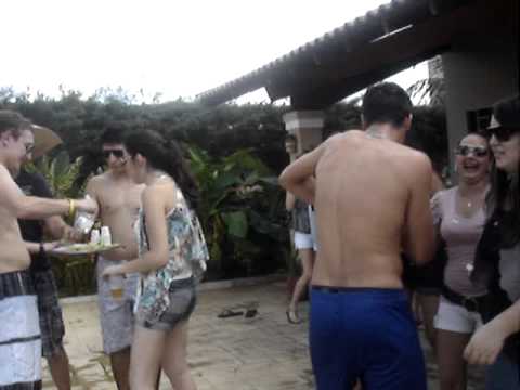 Pool Party II - Dança Kuduro
