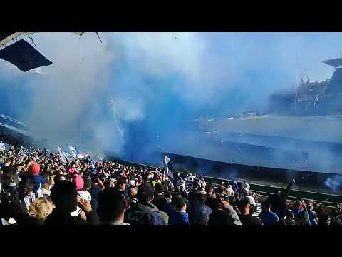 "RECIBIMIENTO TALLERES VS Argentinos Jr|FECHA 18 TORNEO BINANCE|LPF|59.500 personas" Barra: La Fiel • Club: Talleres • País: Argentina